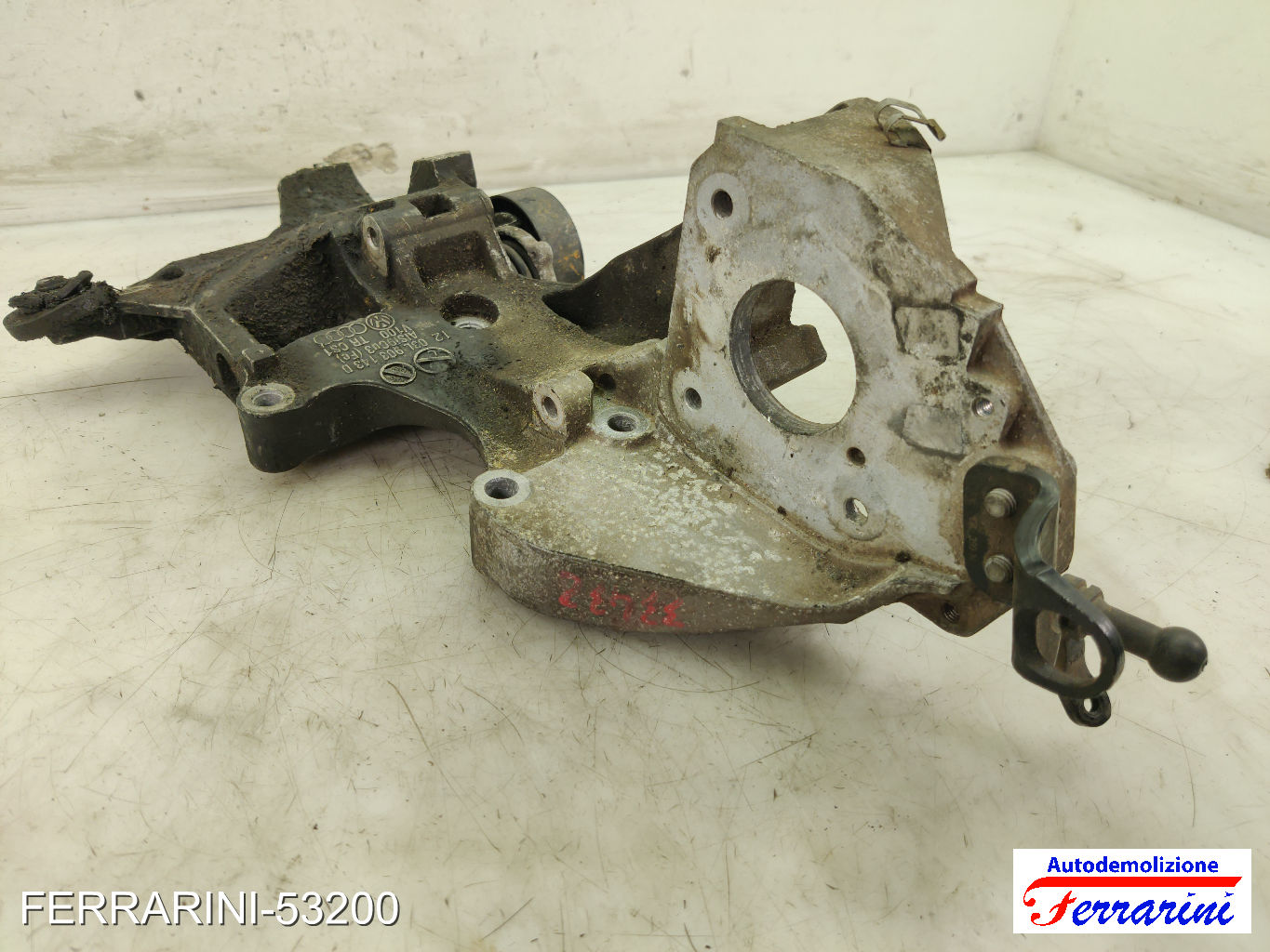 Supporto Alternatore VW GOLF 6 5K1 2.0 TDI 2008-2013 03L903143D