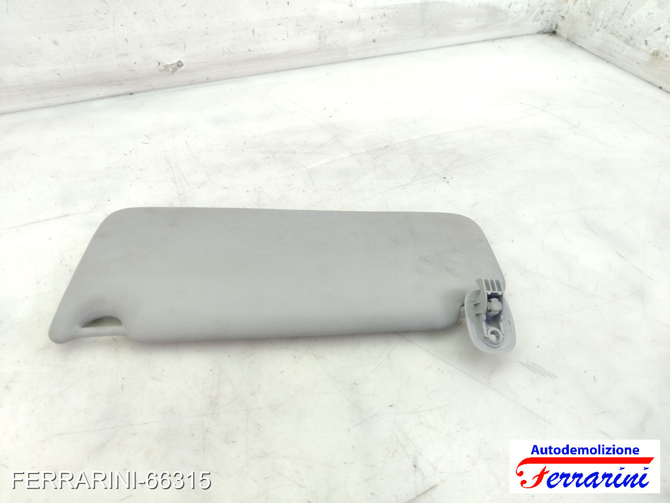 Aletta Parasole RENAULT CLIO 2 BB, CB 1998-2005 destro, dx 7700849118