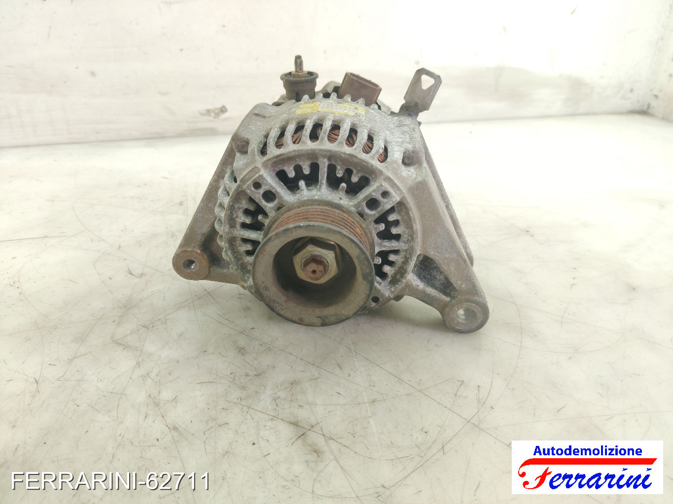 Alternatore TOYOTA COROLLA VERSO E12 1.6 VVT-I 2001-2004 2706022030, 3140080G10 11