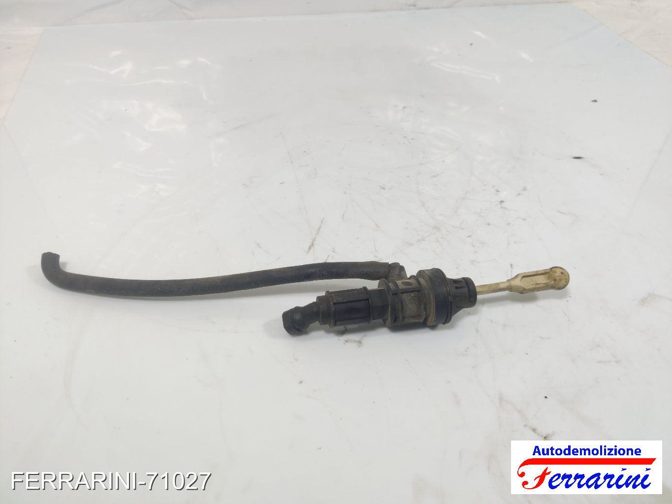 Cilindro Pedale Frizione RENAULT MASTER 3 EV, HV, UV 2.3 DCI 100 RWD 2010-2023