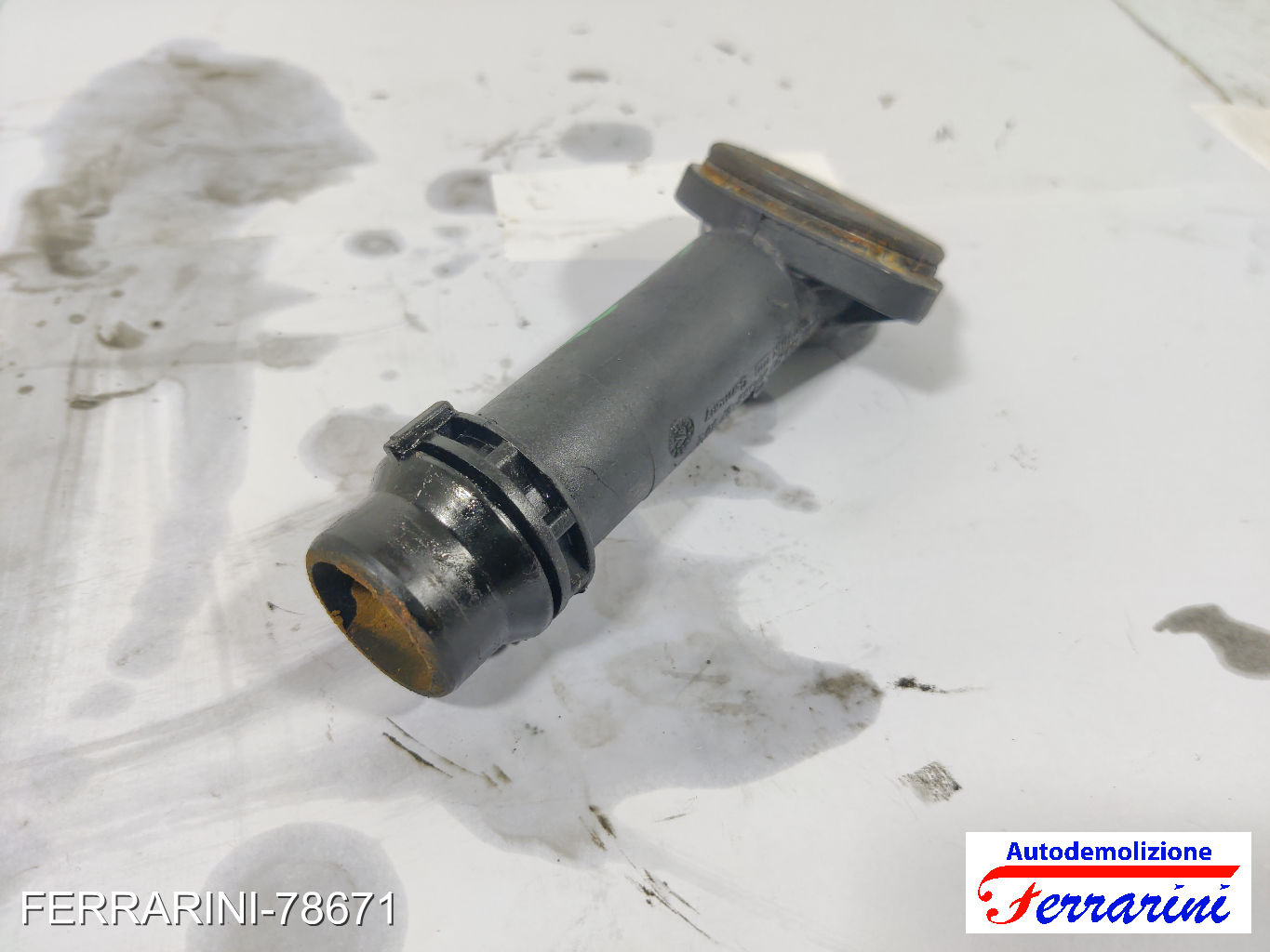 flangia AVB VW PASSAT VARIANT 3B6 1.9 TDI 2000-2005 038121121B, 06B121121