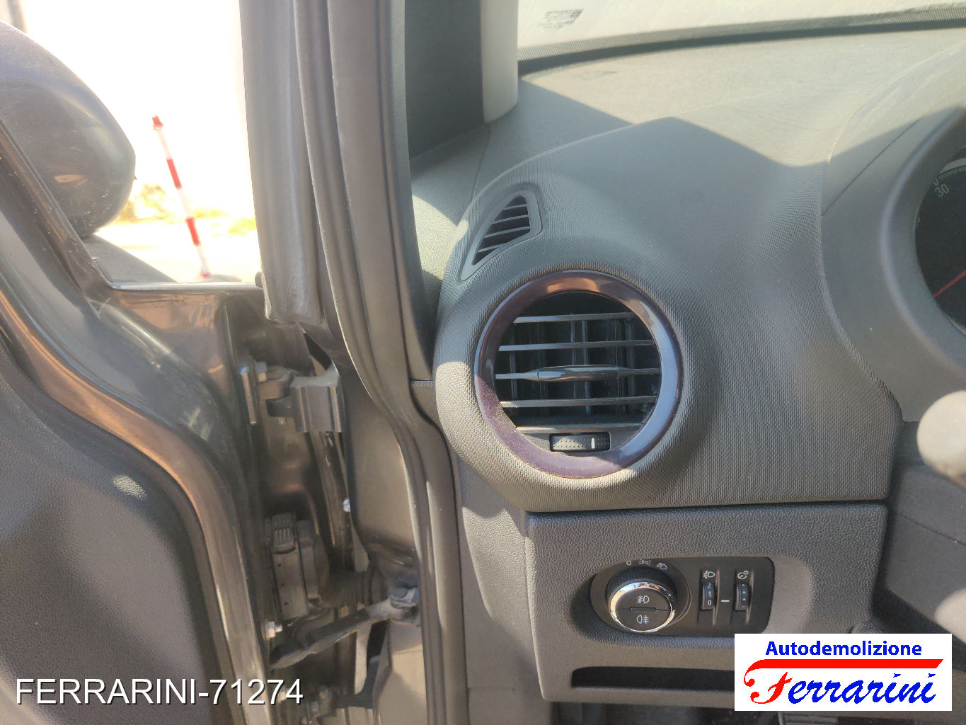 Opel Corsa D 34