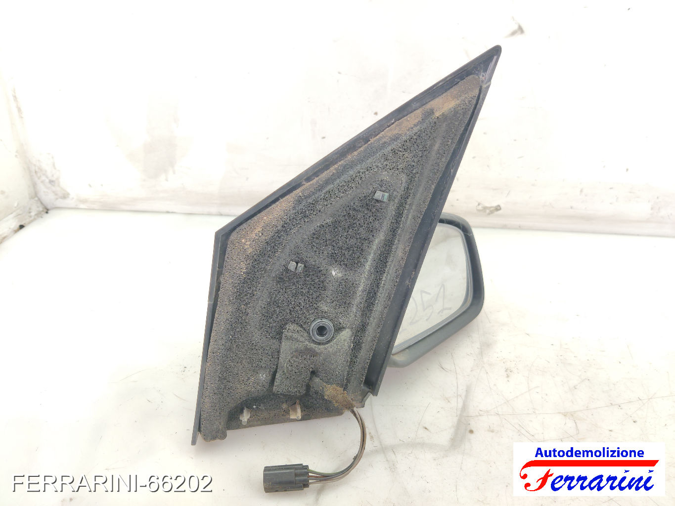 Specchietto Laterale FORD FIESTA 5 JD, JH 2001-2008 destro, dx 8