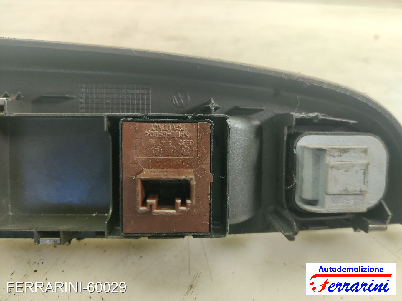 Pulsantiera Tastiera Alzavetro VW GOLF 5 1K1 2003-2008 sinistra, sx, frontale