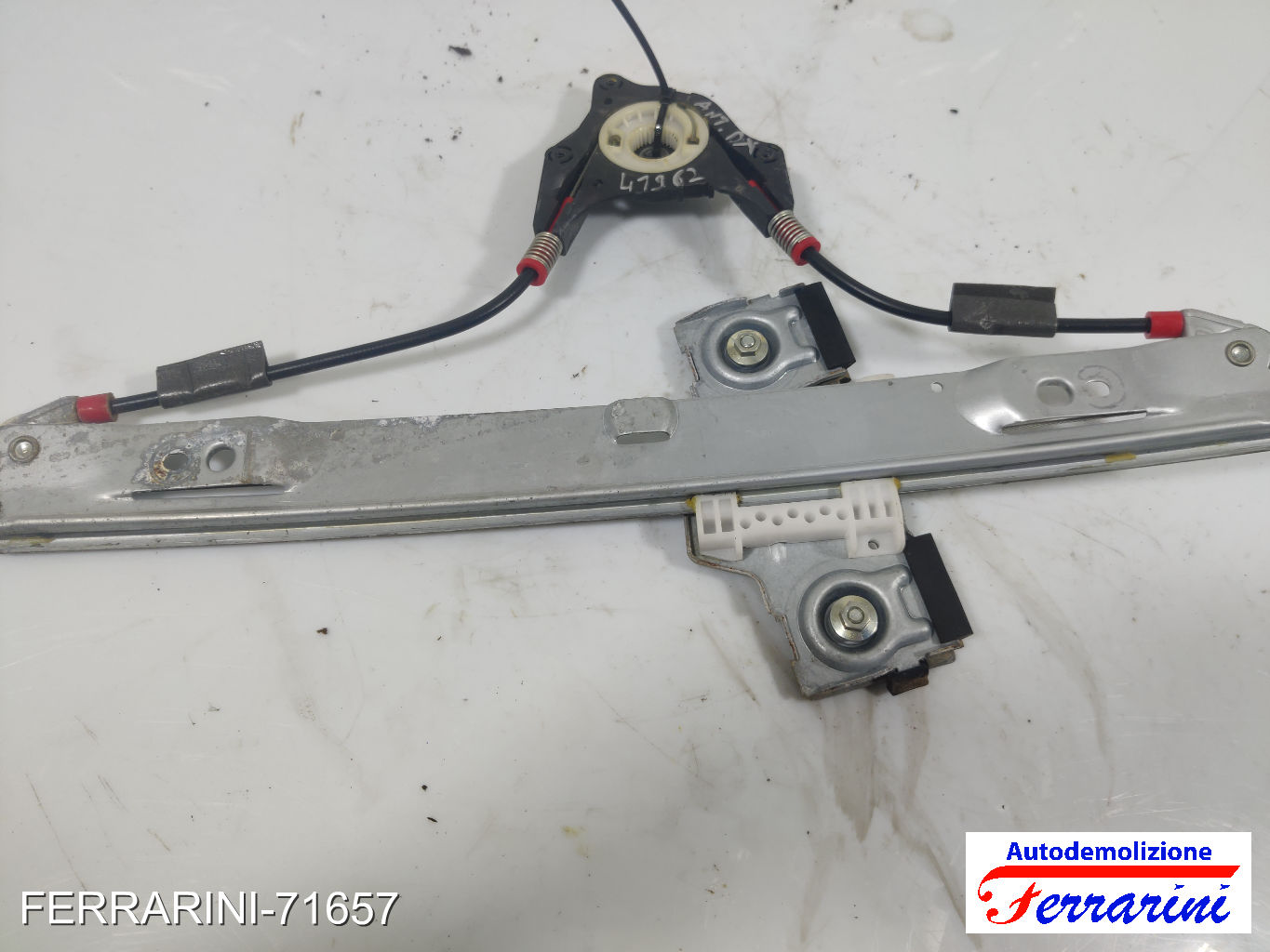 Alzavetro FORD FIESTA 6 CB1, CCN 2008-2012 destro, dx, frontale, anteriore