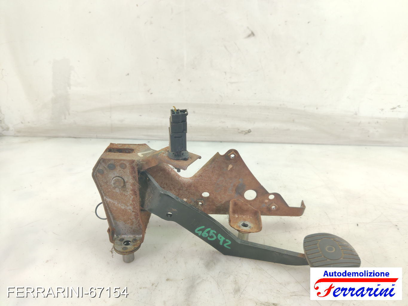 Pedale Freno NISSAN MICRA 3 K12 1.5 DCI 2003-2010 46501AX700, 46592