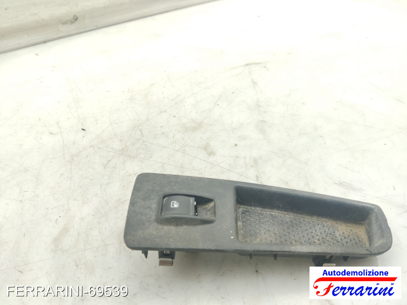 Pulsantiera Tastiera Alzavetro LANCIA DELTA 3 844 2008-2014 destra, dx 9