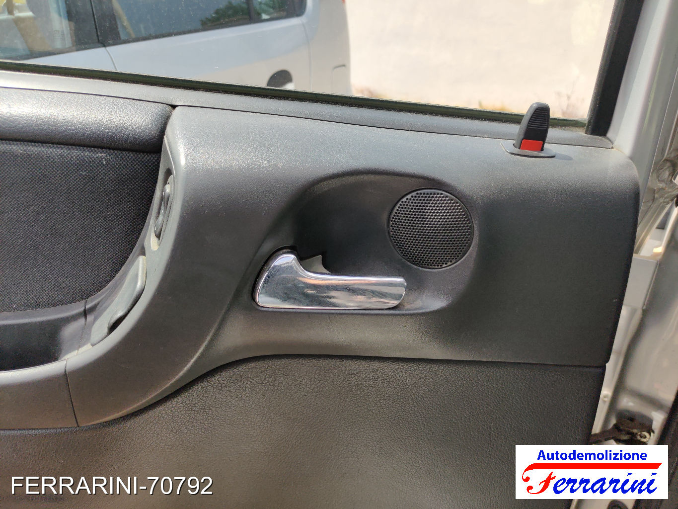 Opel Zafira A 20
