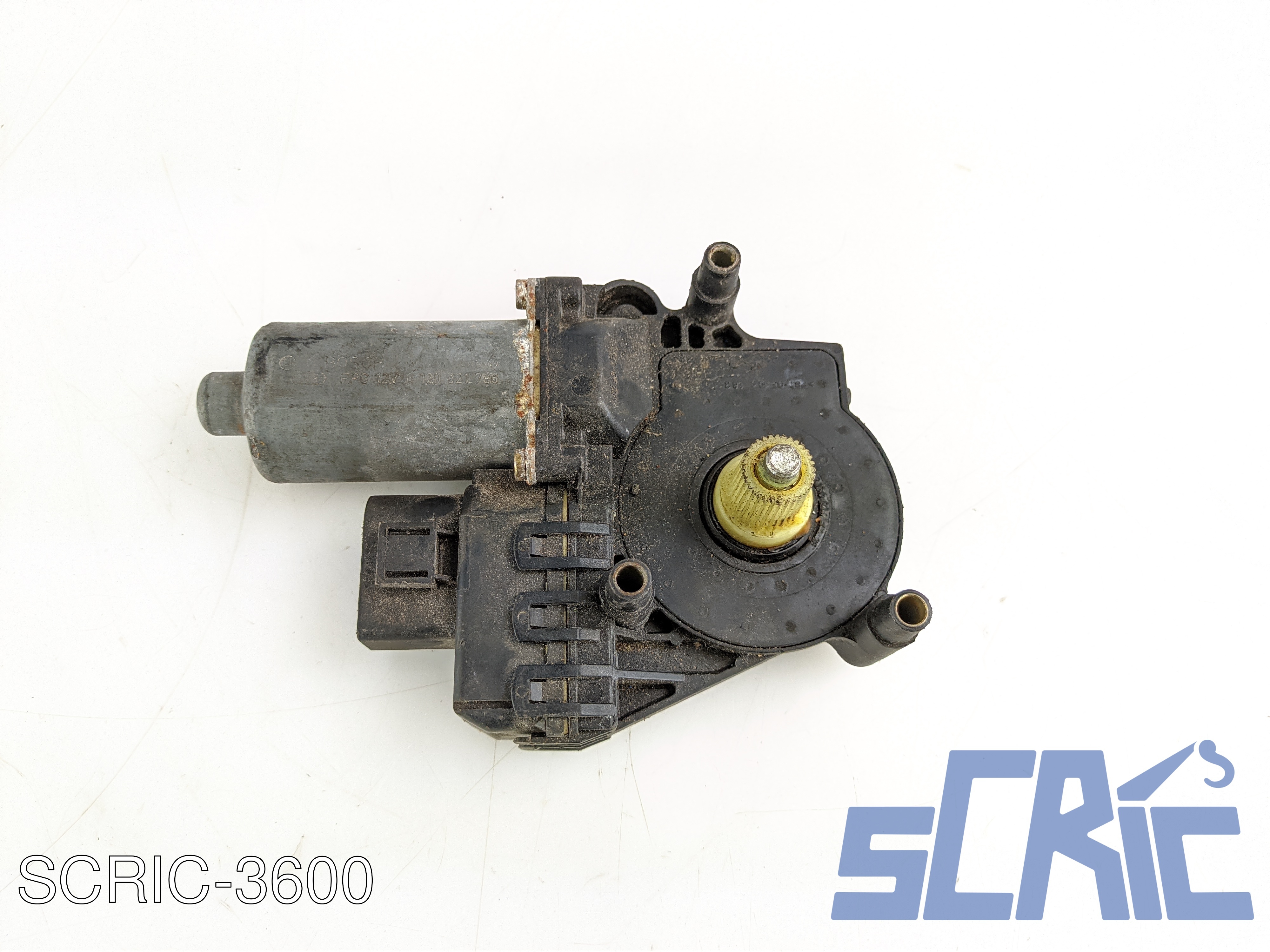 Motorino Alzavetro AUDI A4 AT 8E+05 1.9 TDI 2001-2004 8E1959802E, 2403001634