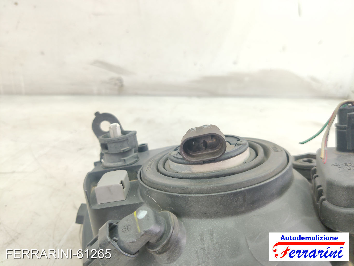 Faro Anteriore TOYOTA COROLLA LIFTBACK E11 2000-2002 sinistro, sx 811701E510 6