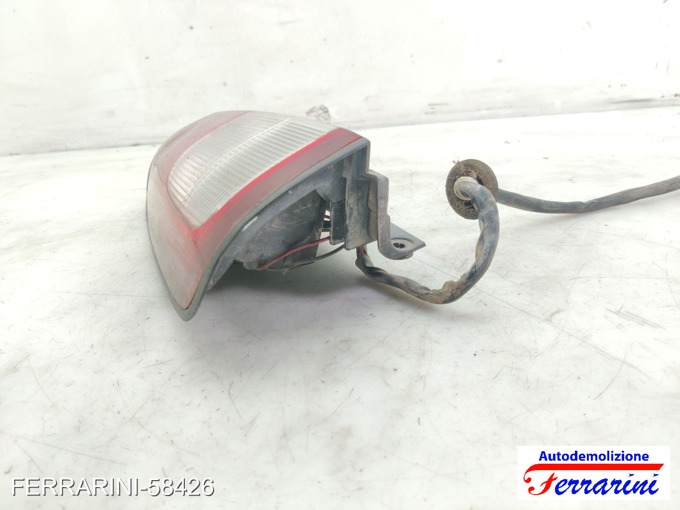Fanalino Stop Posteriore SUZUKI IGNIS 1 FH 2000-2003 sinistro, sx, posteriore