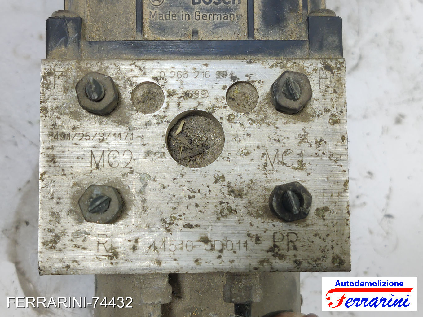 Centralina Pompa Abs TOYOTA YARIS P1 1.0 1999-2005 445100D011, 0265216904