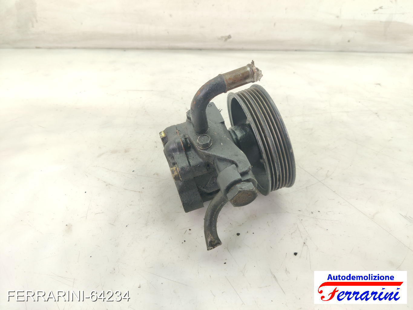 Pompa Servosterzo HYUNDAI LANTRA 2 SW J-2 1.6 16V 1996-2000 571002D000 10