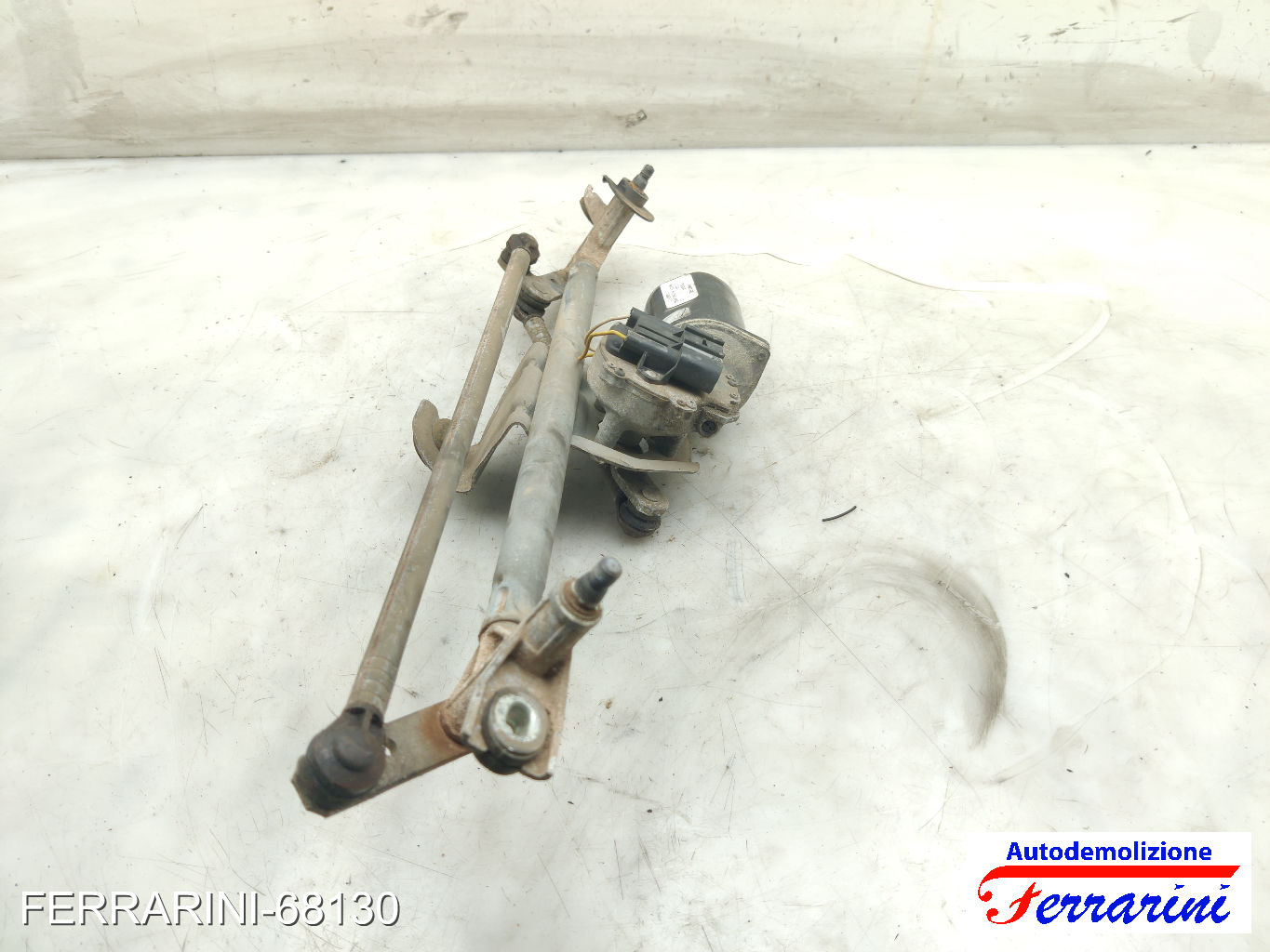 Spazzacqua Motorino Tergicristallo OPEL CORSA C X01 2003-2009 anteriore