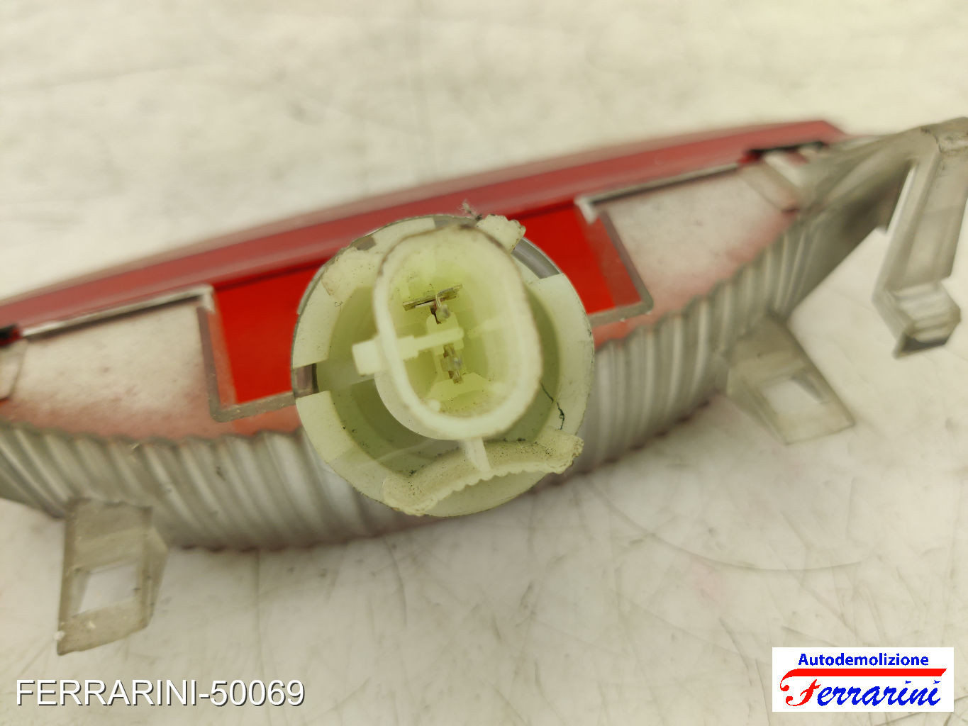 Terzo Stop NISSAN MICRA 3 K12 2003-2010 26555AX720, 26550AX720