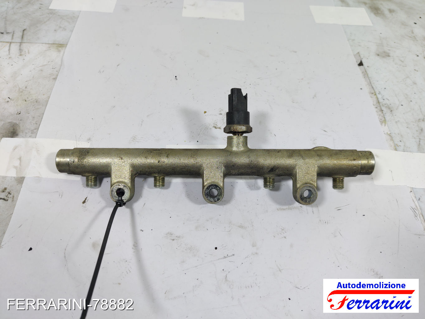 Flauto Iniettori PEUGEOT 206 2A/C 1.4 HDI ECO 70 2001-2009 157095, 9637310680
