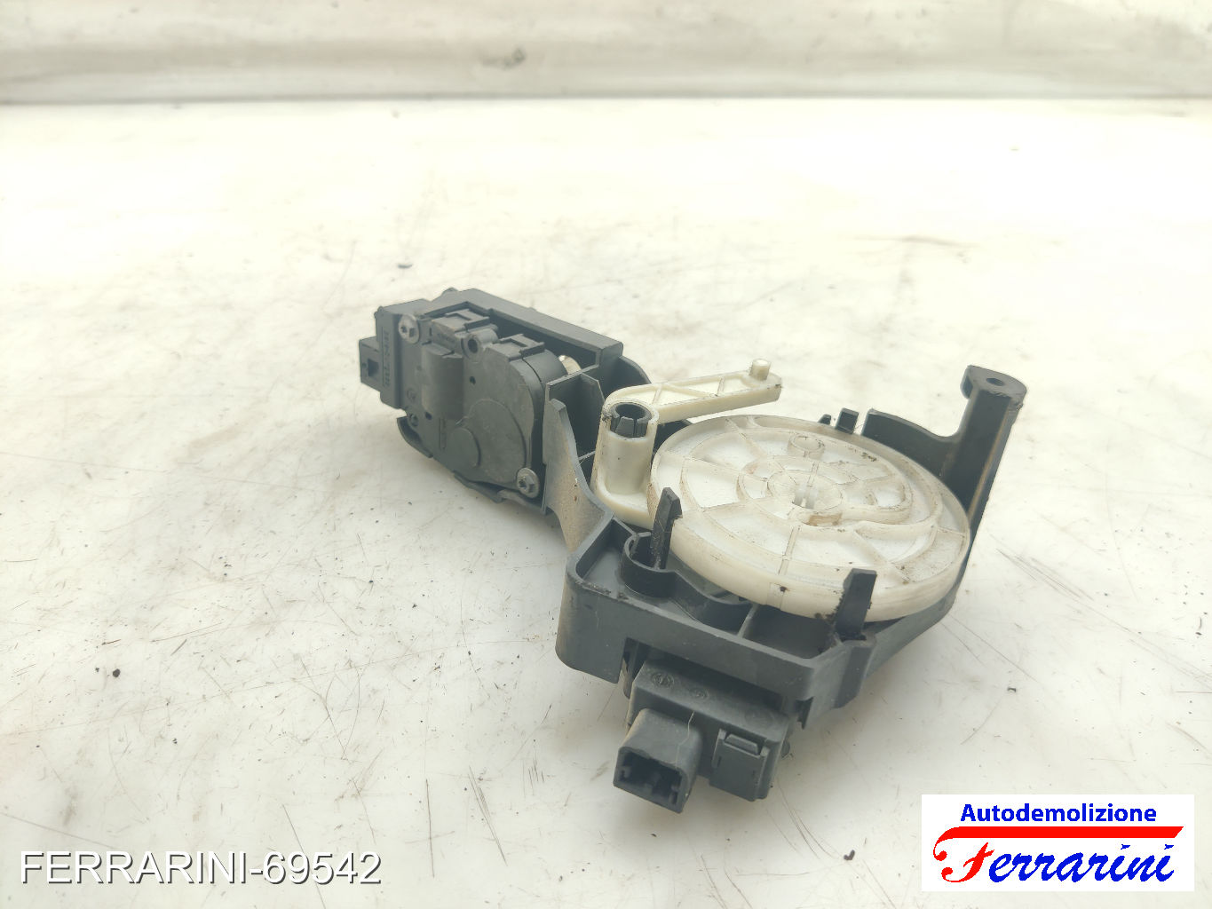 Motorino Attuattore Stufa BMW SERIE 3 E90 2008-2011 64119321034, 64119231884 13
