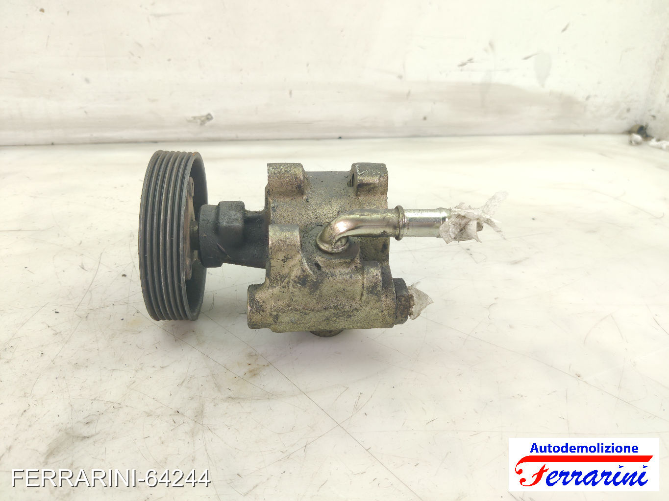 Pompa Servosterzo VOLVO V40 SW 645 1.9 DI 2000-2004 7700417308, 7700415198 9