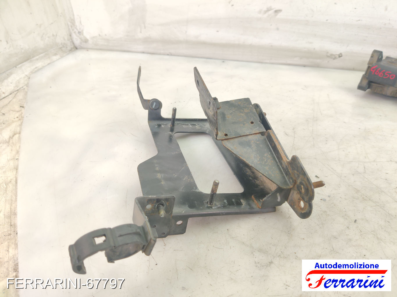 staffa supporto centralina ALFA ROMEO MITO 955 1.4 BI-FUEL 2009-2016 51829029 6