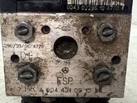 0265202461 0044310912 0043011781055526 0130108096 Centralina Pompa Abs MERCEDES 7