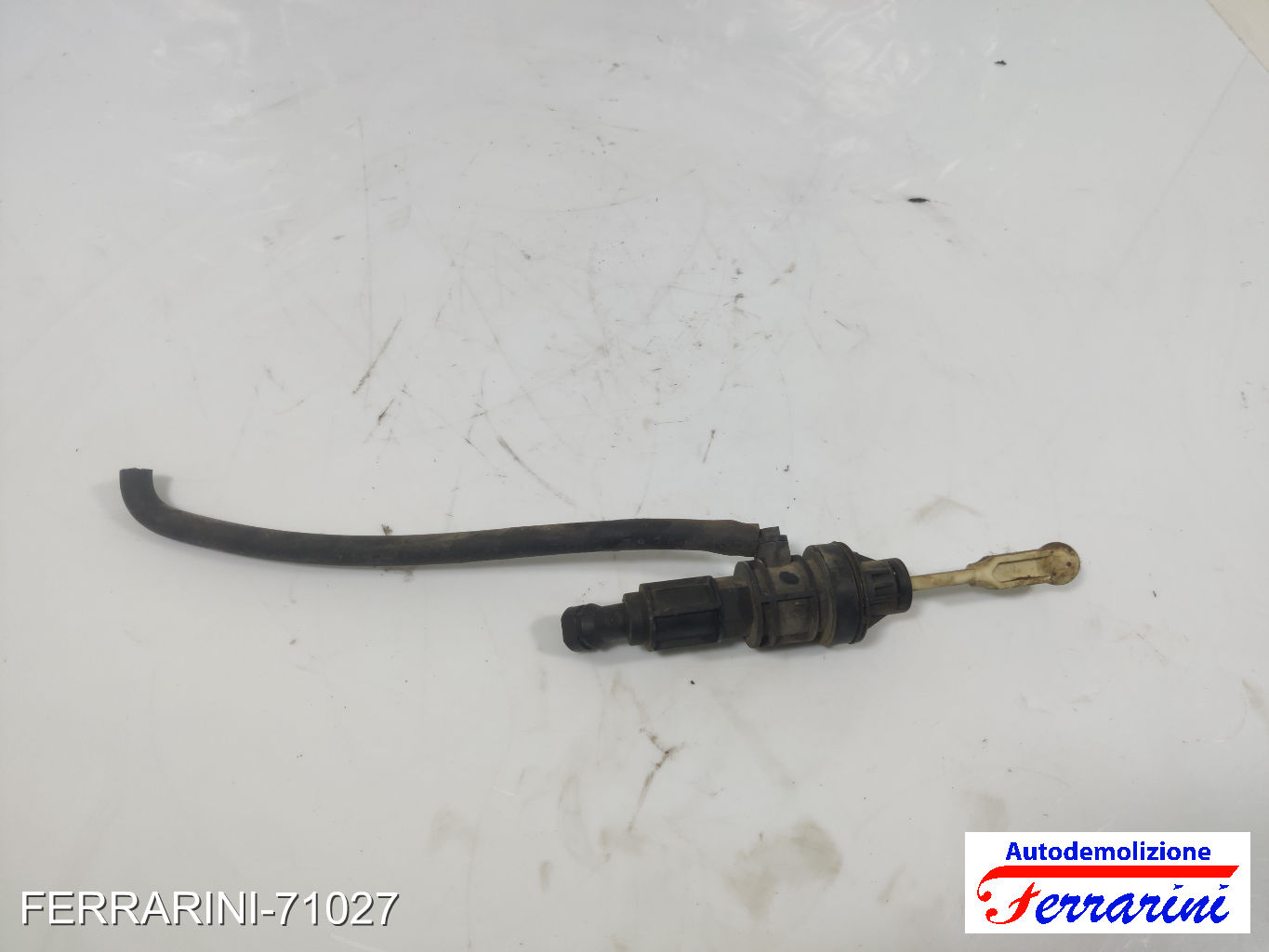 Cilindro Pedale Frizione RENAULT MASTER 3 EV, HV, UV 2.3 DCI 100 RWD 2010-2023