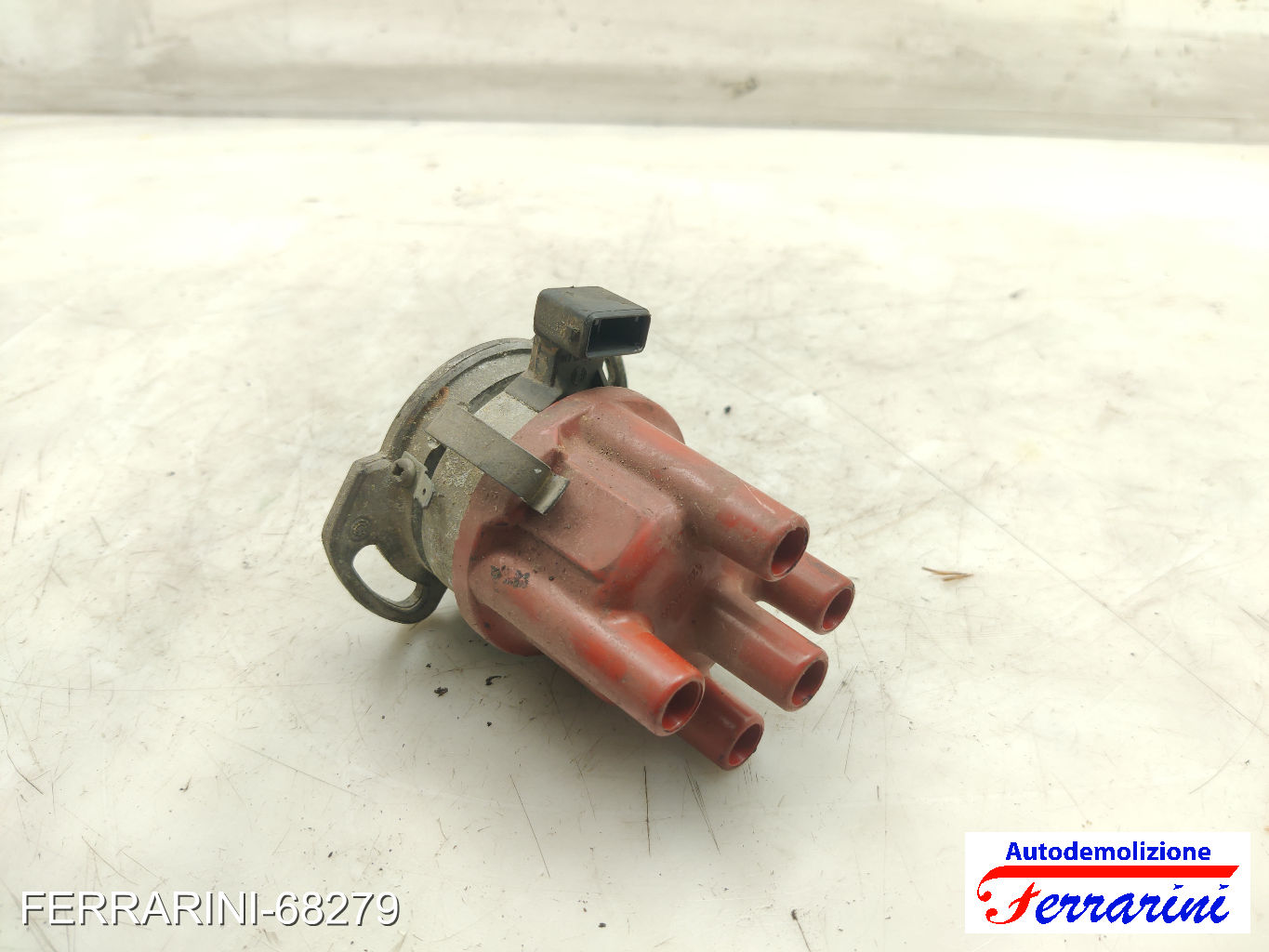Spinterogeno Distributore OPEL CORSA B S93 1.4I 1993-2000 0237521024, 1211006 6