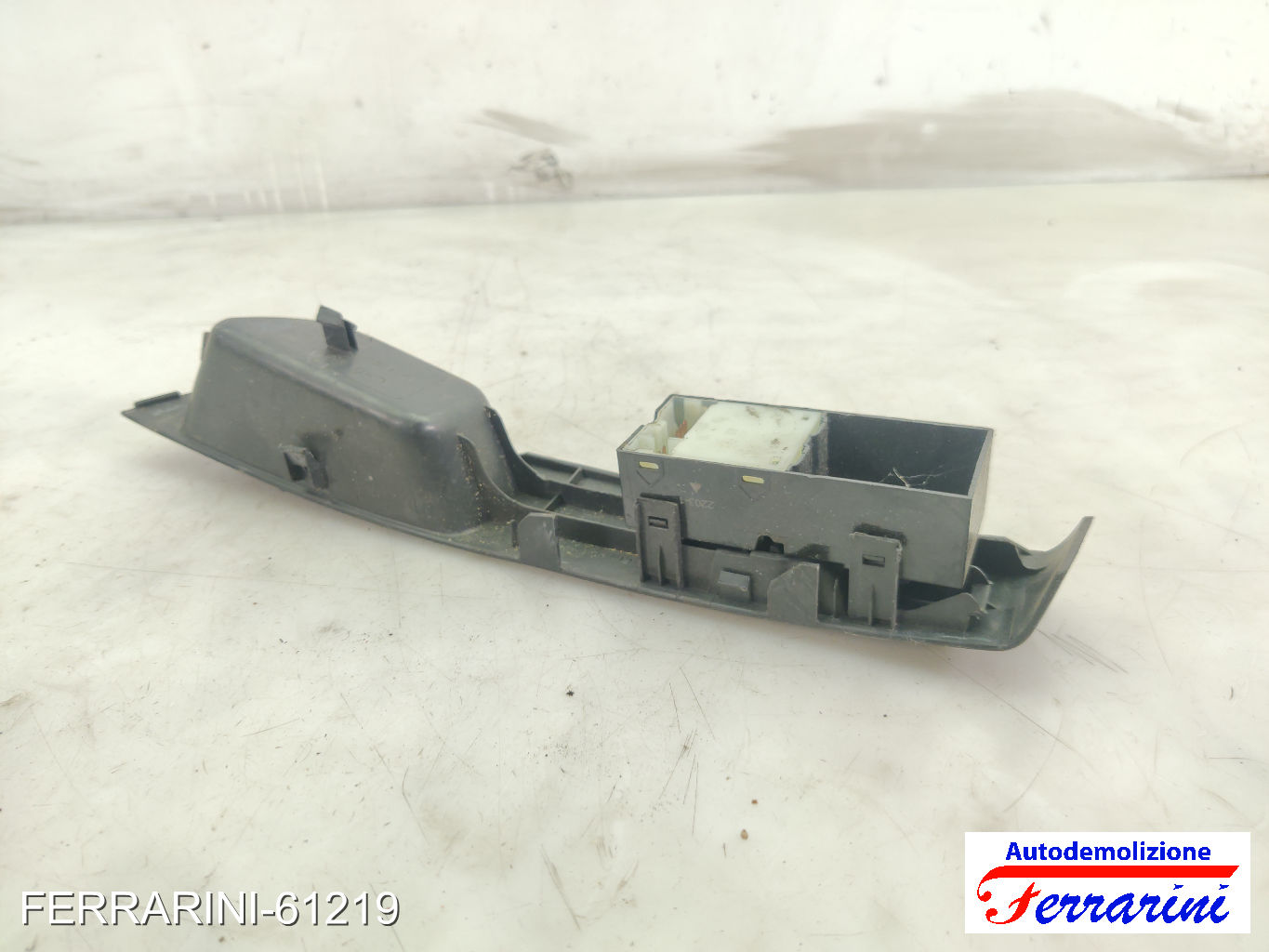 Pulsantiera Tastiera Alzavetro NISSAN MICRA 3 K12 2003-2010 sinistra, sx
