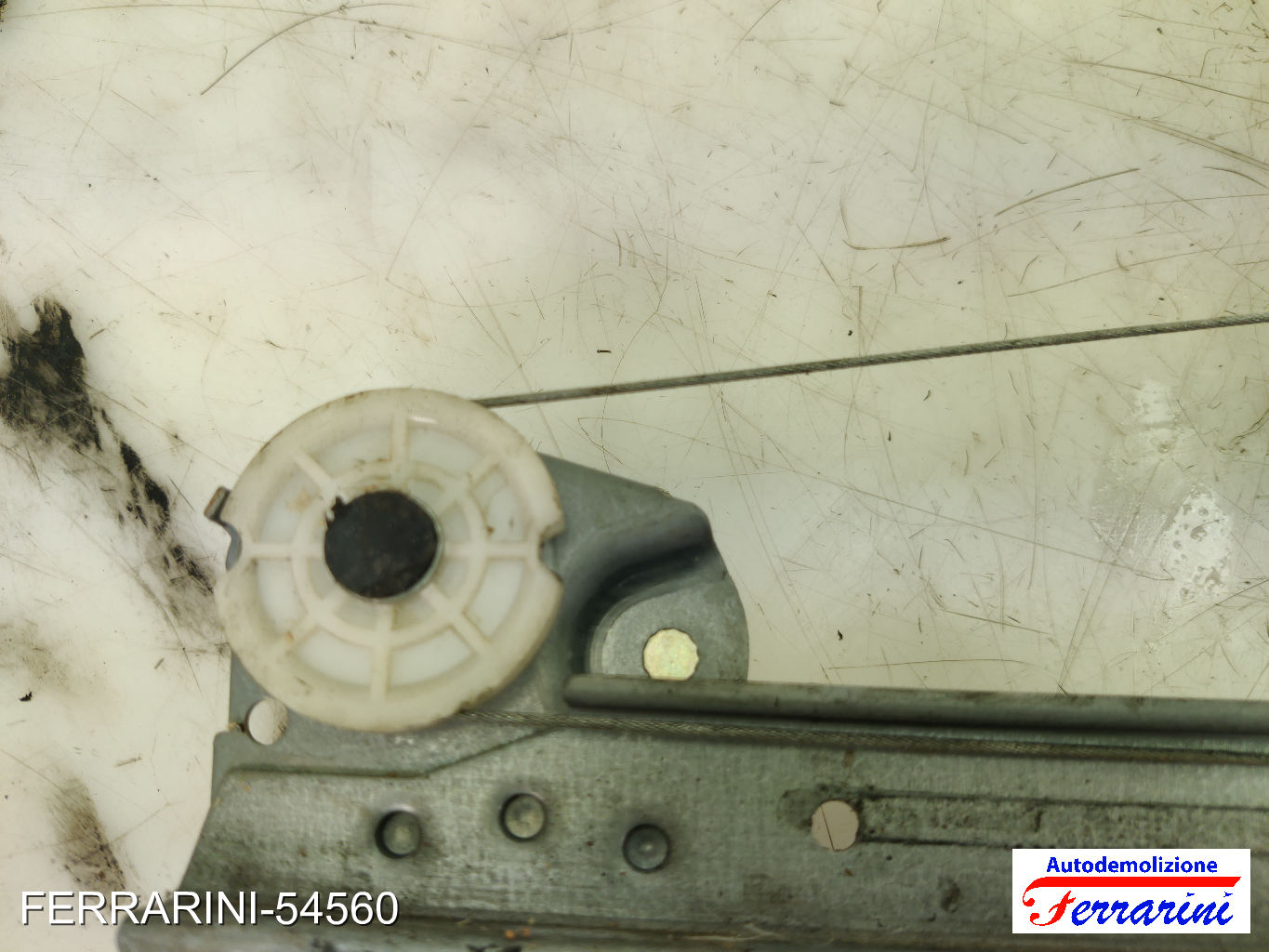 Alzavetro PEUGEOT 107 PM, PN 2005-2014 destro, dx, frontale, anteriore 9222T6