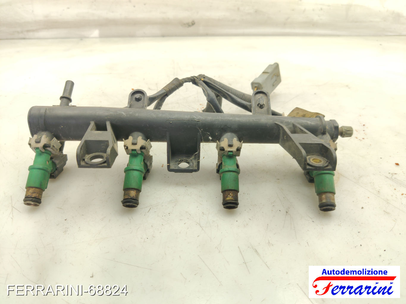 Flauto Con Iniettori PEUGEOT 206 2A/C 1.4I 1998-2012 9655833580