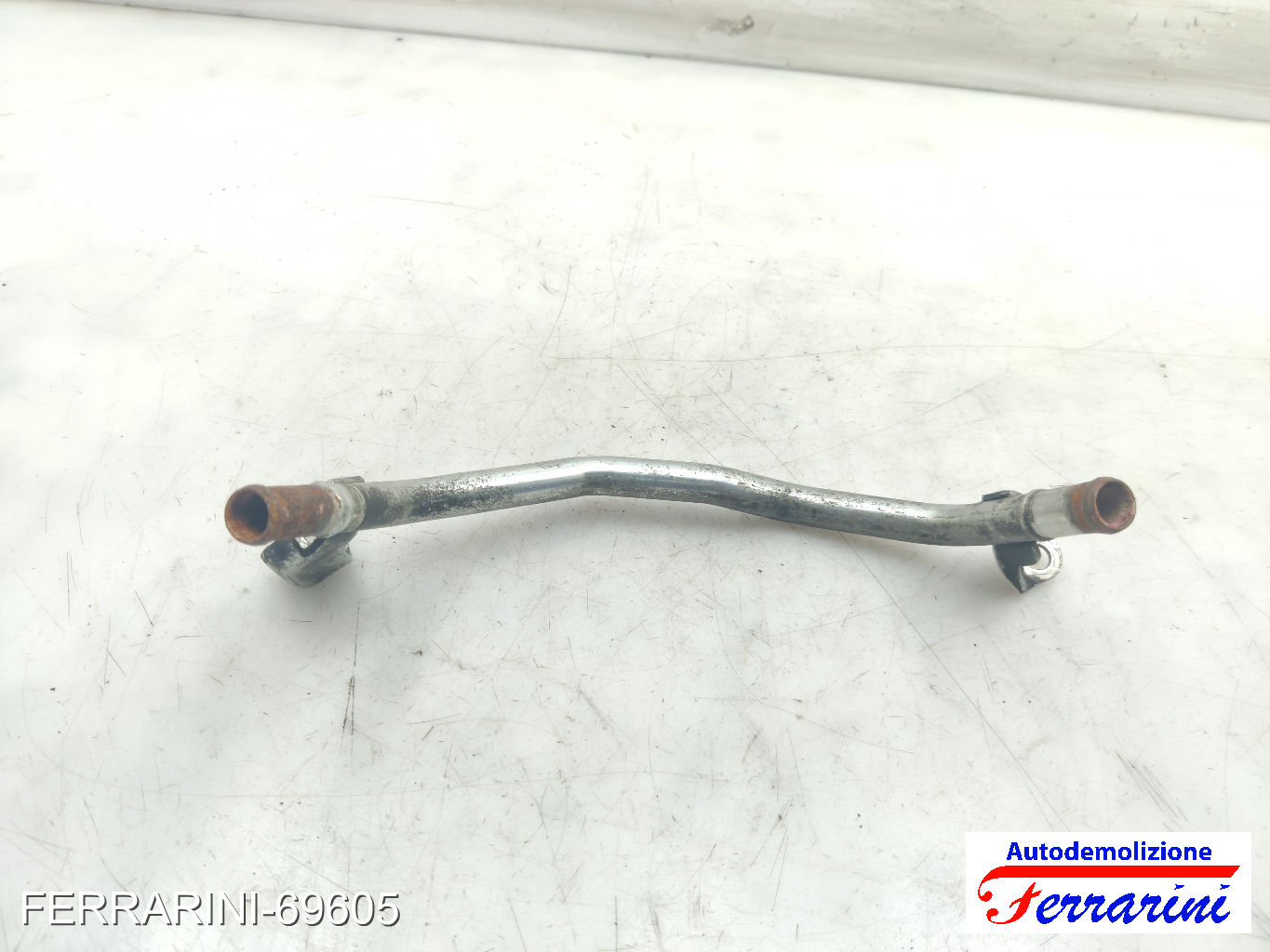 Z17DTH Tubo Acqua Motore Ferro OPEL MERIVA A X03 1.7 CDTI 2003-2010 13123261