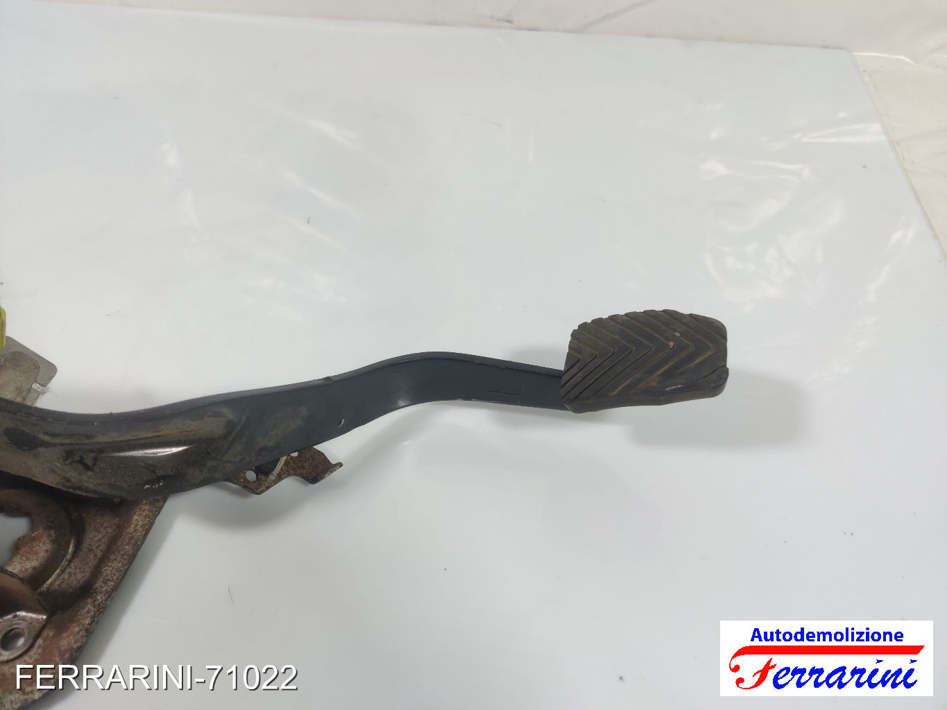 Pedale Frizione FIAT FREEMONT 345 2.0 JTD 2011-2023 04581585AD 14