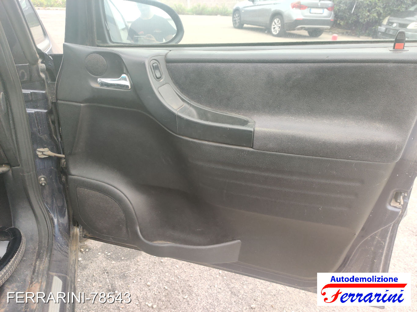 Opel Zafira A 22