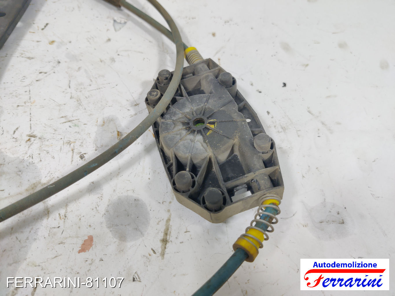 Alzavetro LANCIA YPSILON 843 2003-2011 destro, dx, frontale, anteriore