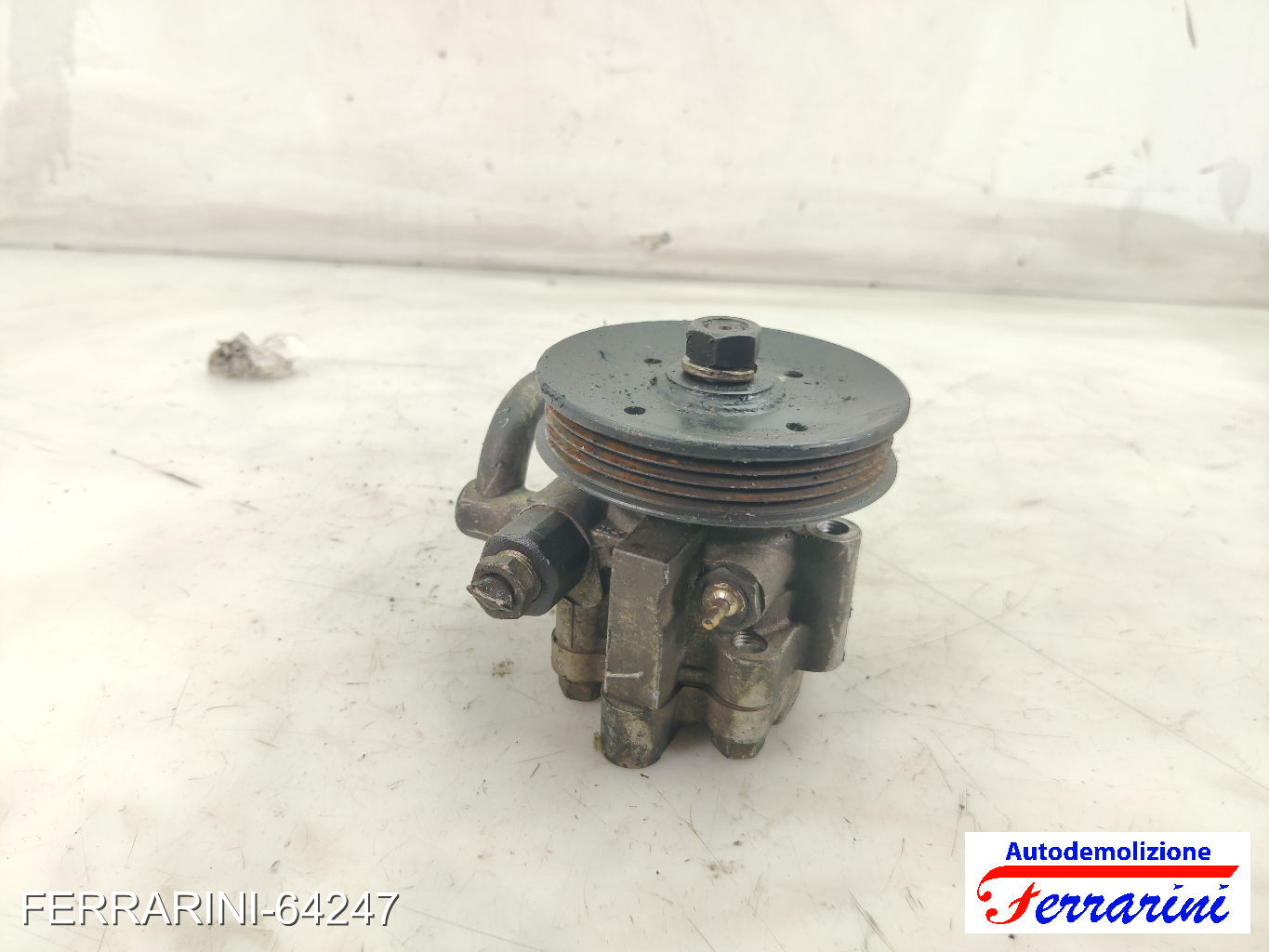Pompa Servosterzo VOLVO V40 SW 645 1.9 DI 2000-2004 7700417308, 26058572