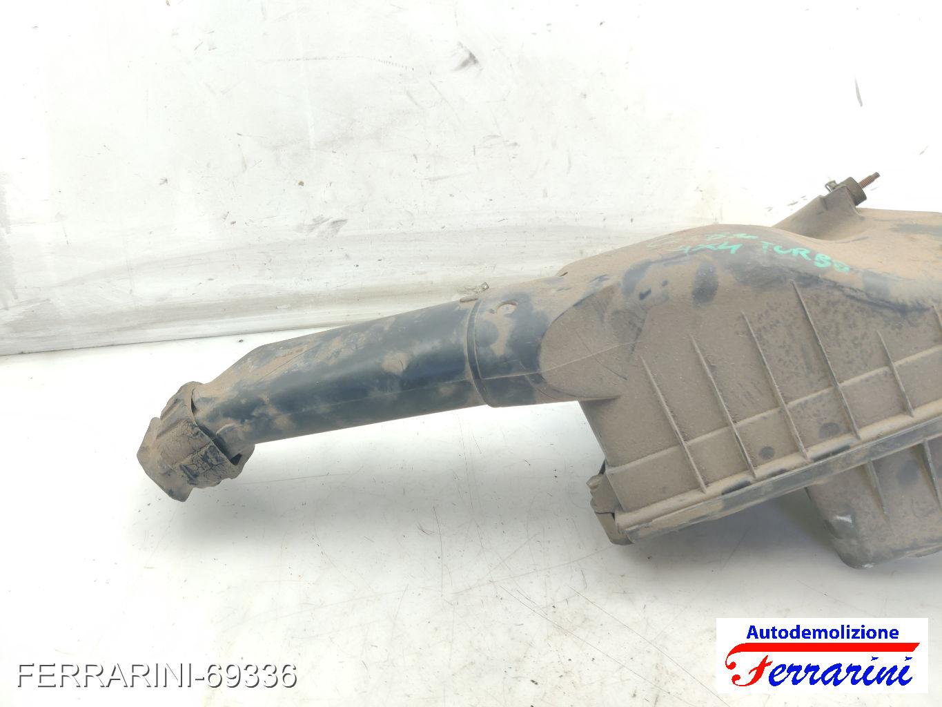 Scatola Cassa Filtro Aria PEUGEOT 206 2A/C 1.4I 1998-2012 9634107180 9