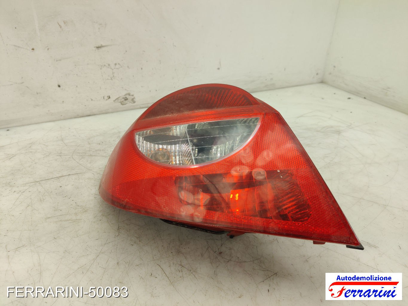Fanalino Stop Posteriore RENAULT CLIO 3 BR0/1, CR0/1 2005-2012 sinistro, sx