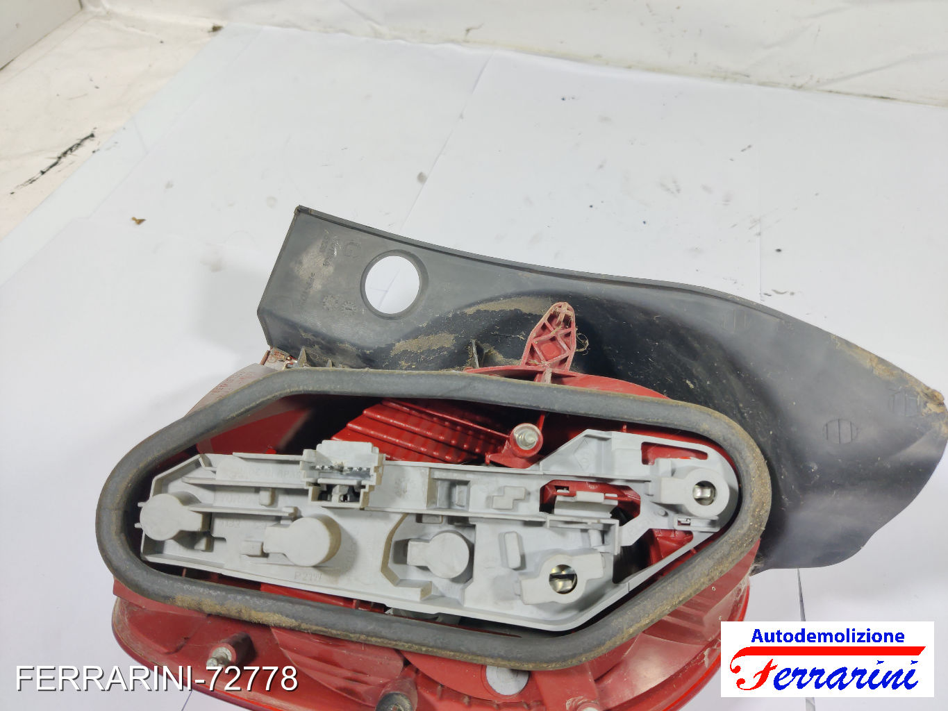 Fanalino Stop Posteriore RENAULT MODUS F/JP0 2004-2023 sinistro, sx, posteriore