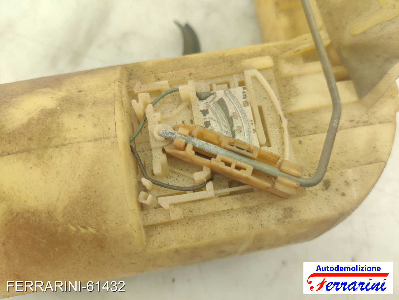 Cestello Pompa Galleggiante Serbatoio PEUGEOT 106 2 1A, 1C 1.4I 1996-2004