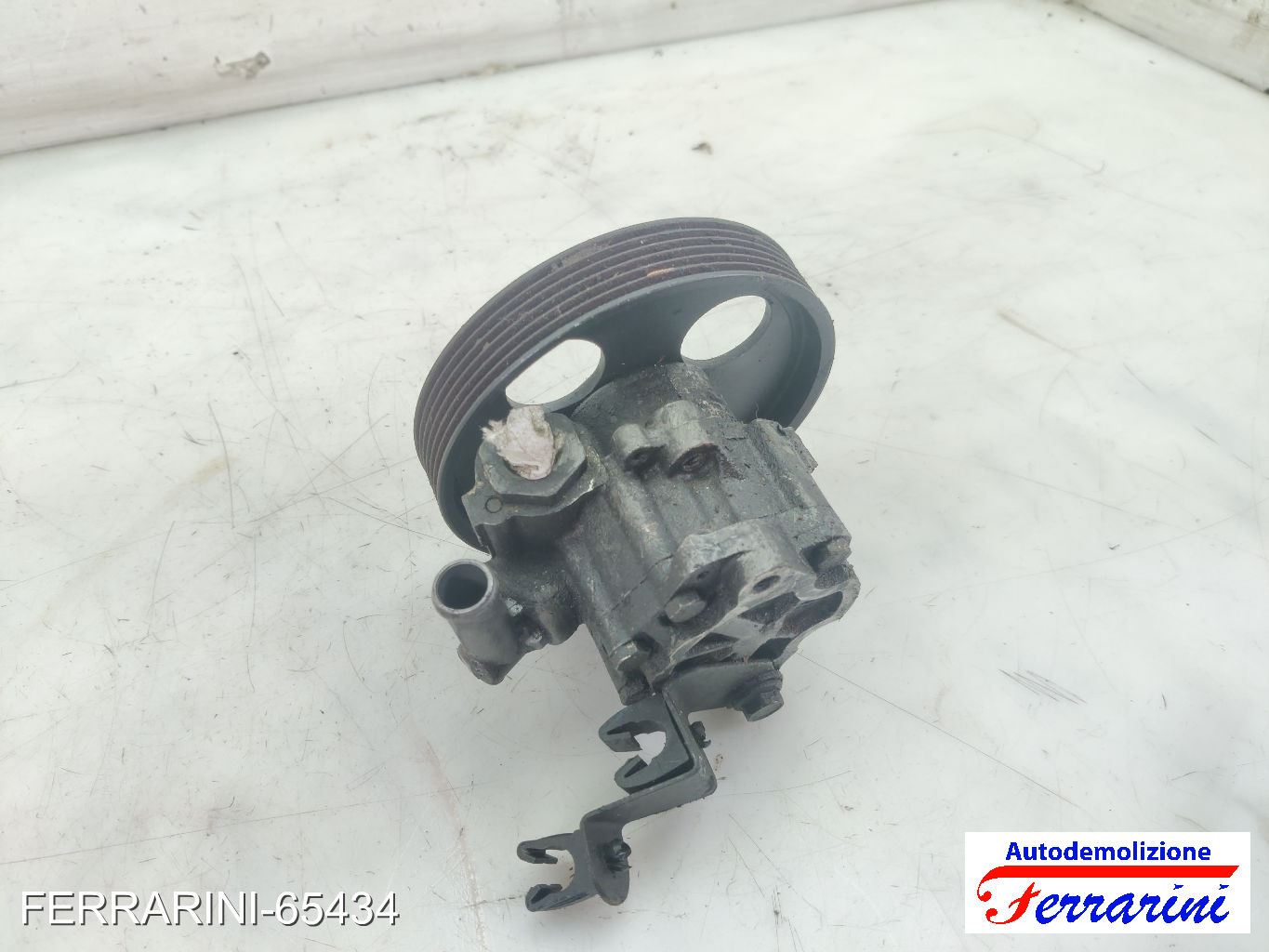 Pompa Servosterzo OPEL CORSA C X01 1.2 2000-2009 90466998, 90473169, 5948013 6