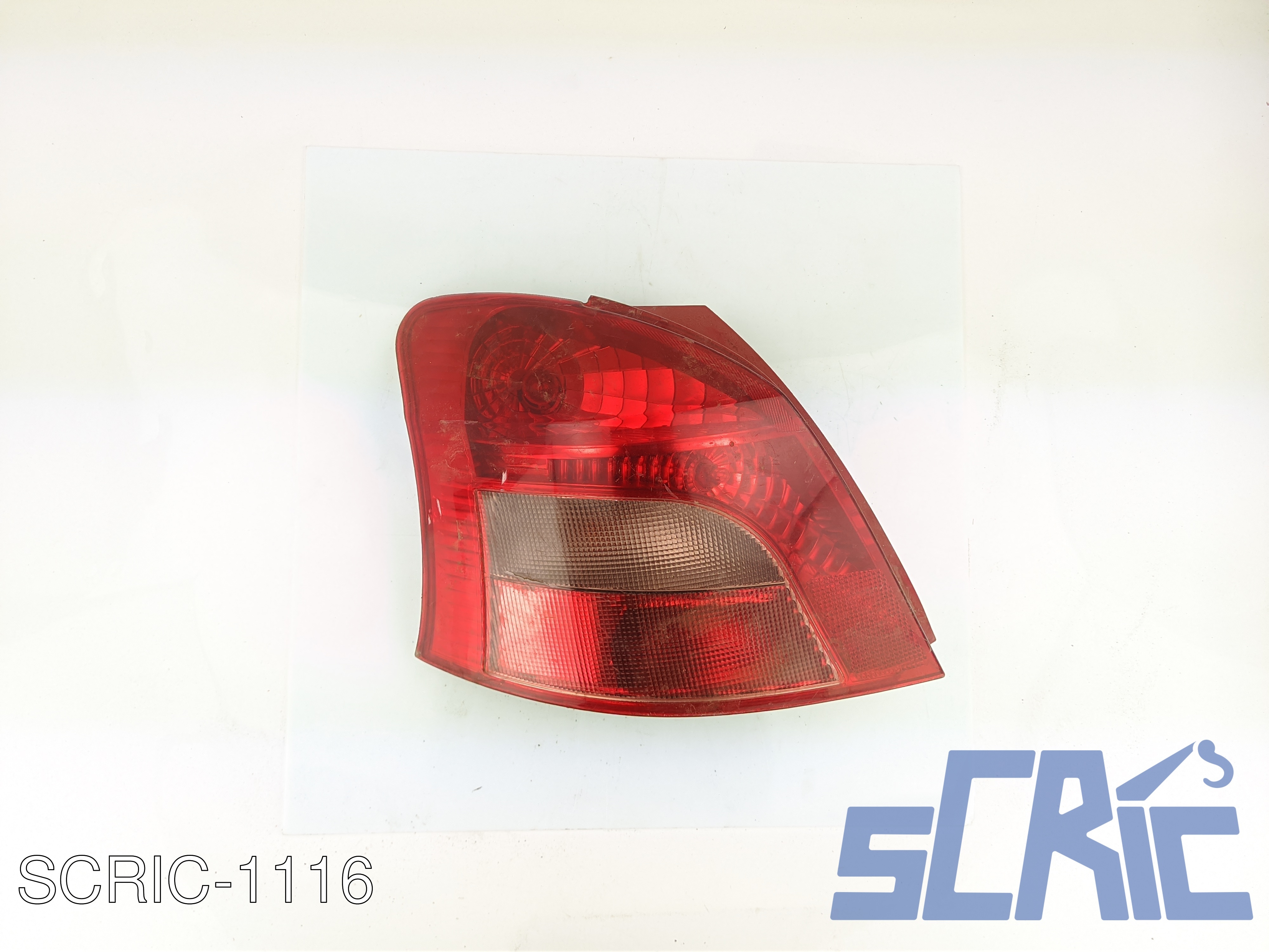 Fanalino Stop Posteriore TOYOTA YARIS P9 2005-2011 sinistro, sx 815610D110