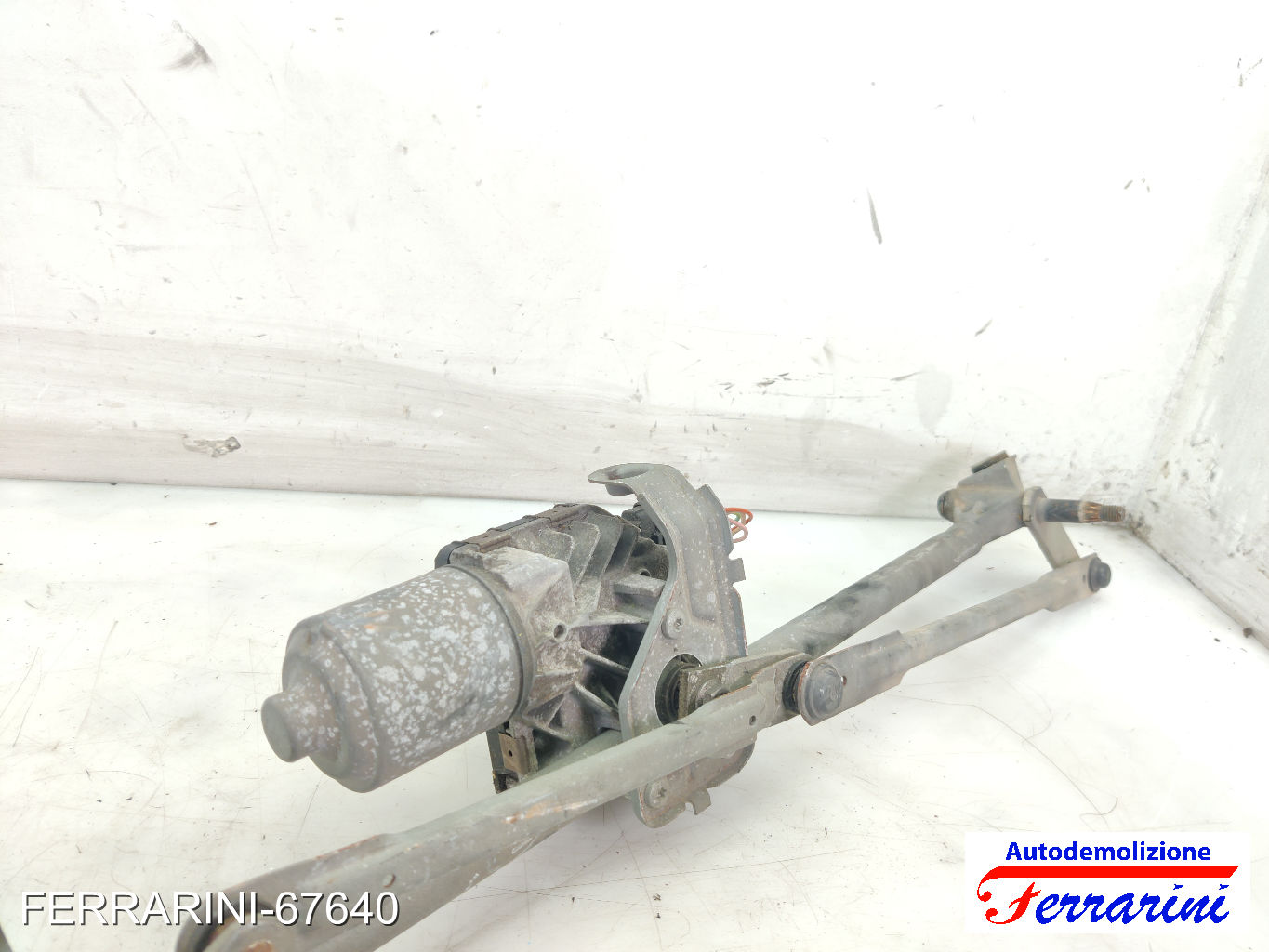 Spazzacqua Motorino Tergicristallo PEUGEOT 308 SW 1 4E, 4H 2009-2014 anteriore 8