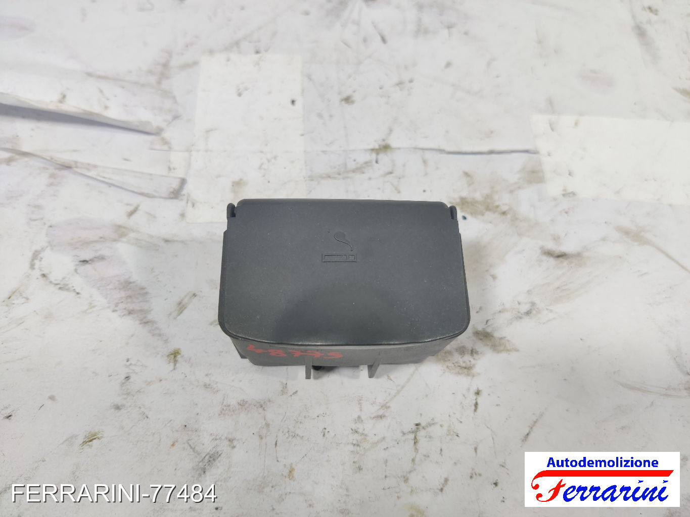 Posacenere FORD FOCUS SW DNW 1999-2004 98ABA048A42BW 7