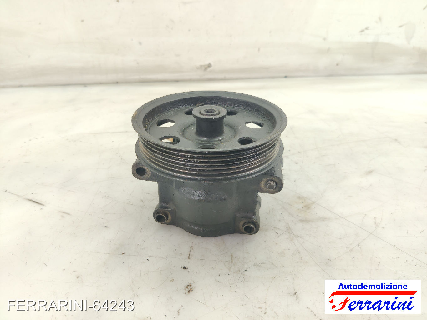 Pompa Servosterzo FORD FOCUS SW DNW 1.8 TDCI 2001-2004 1M513A696CB, 1M513A696CC 11
