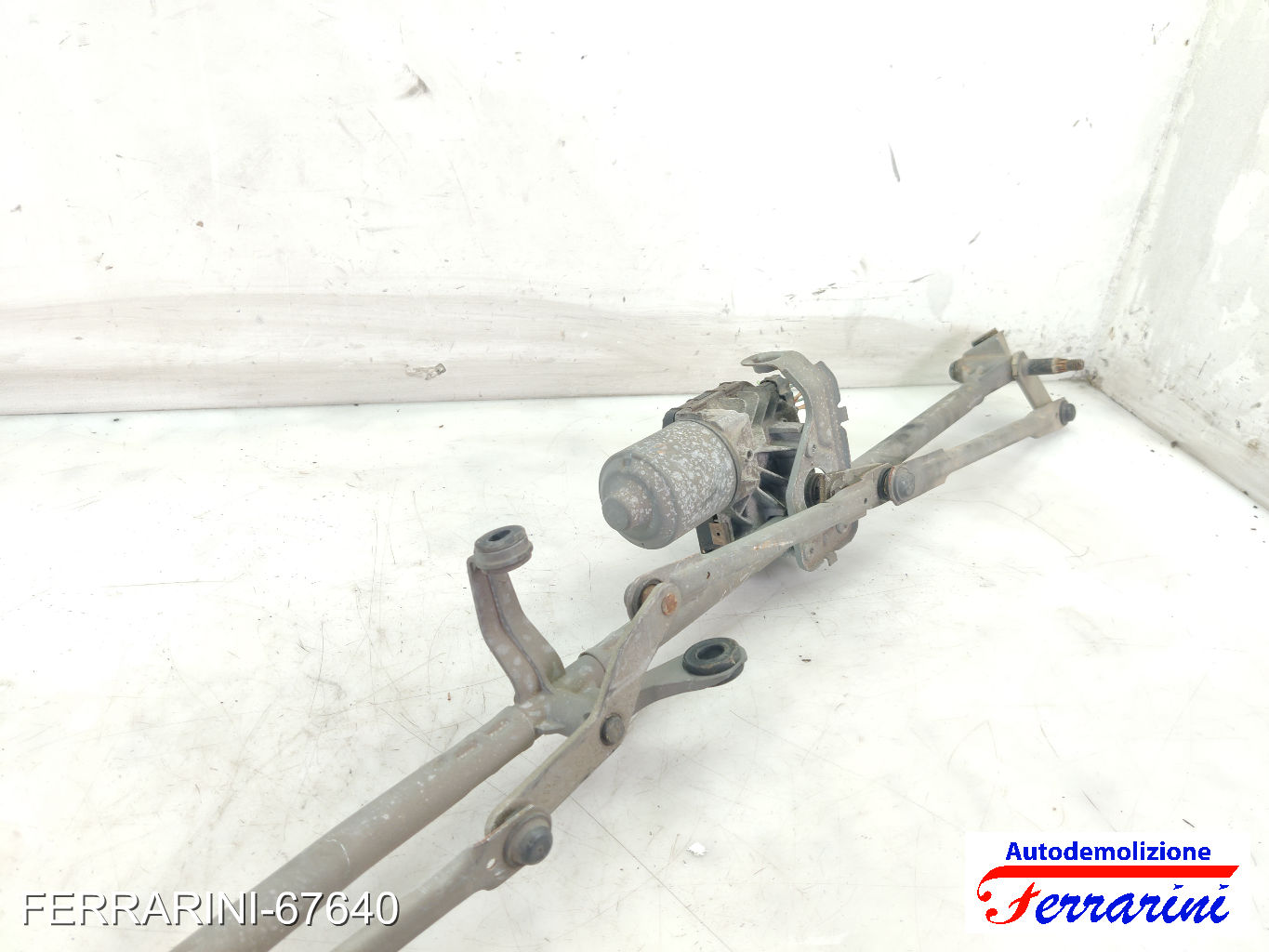 Spazzacqua Motorino Tergicristallo PEUGEOT 308 SW 1 4E, 4H 2009-2014 anteriore
