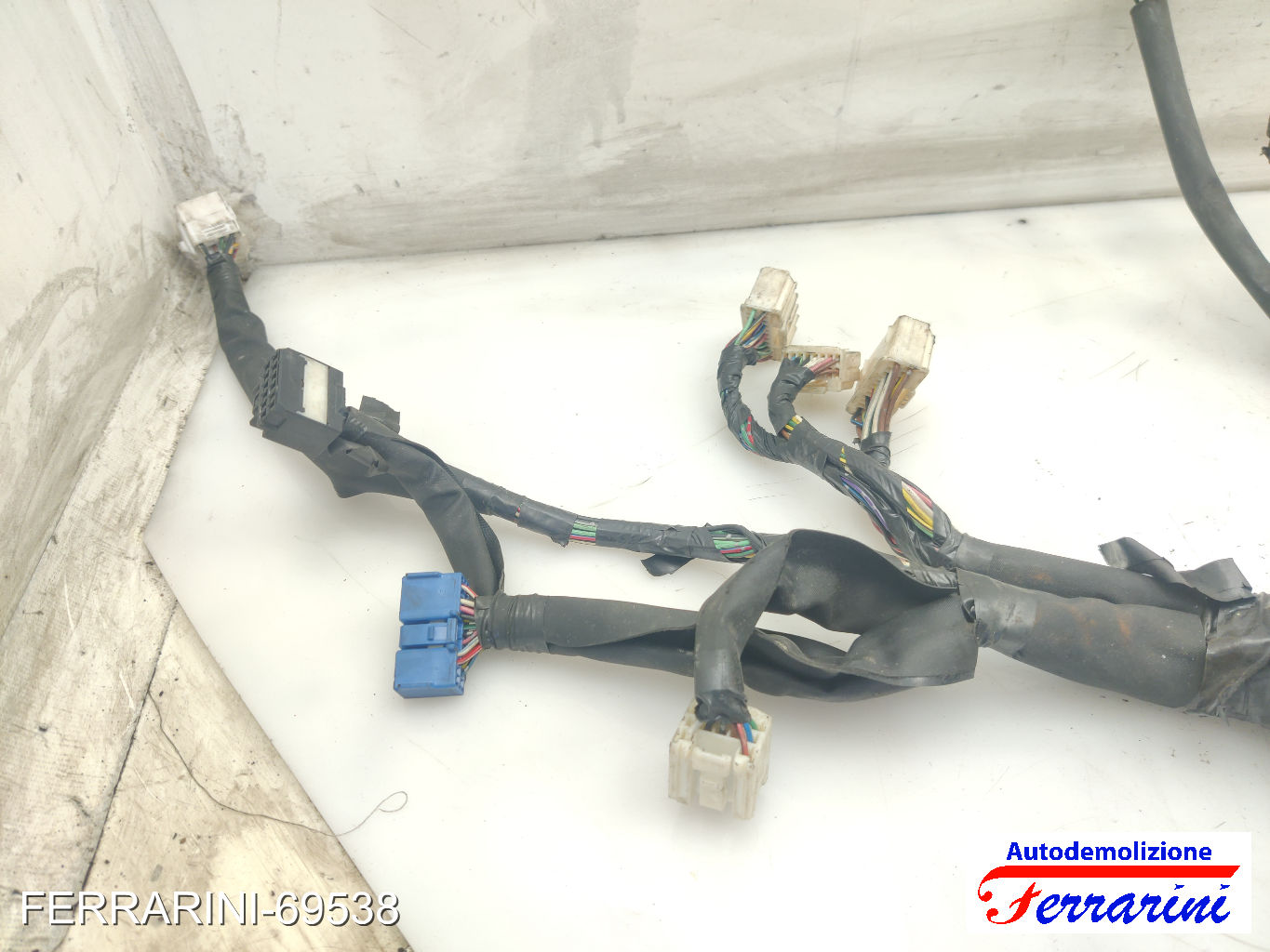 3ZZ FE Cablaggio Motore TOYOTA COROLLA LIFTBACK E11 1.6 2000-2002 821111E430 17