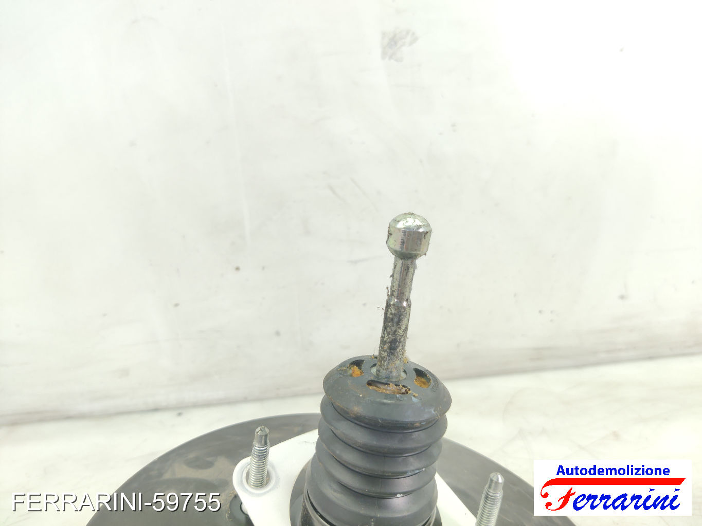 Servofreno OPEL CORSA D S07 1.2 2009-2014 13317575, 55701940, 13317576