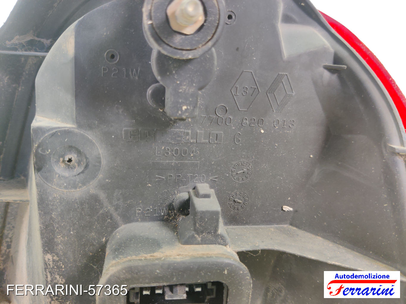 Fanalino Stop Posteriore RENAULT TWINGO 1 C06 1996-2007 sinistro, sx, posteriore 7