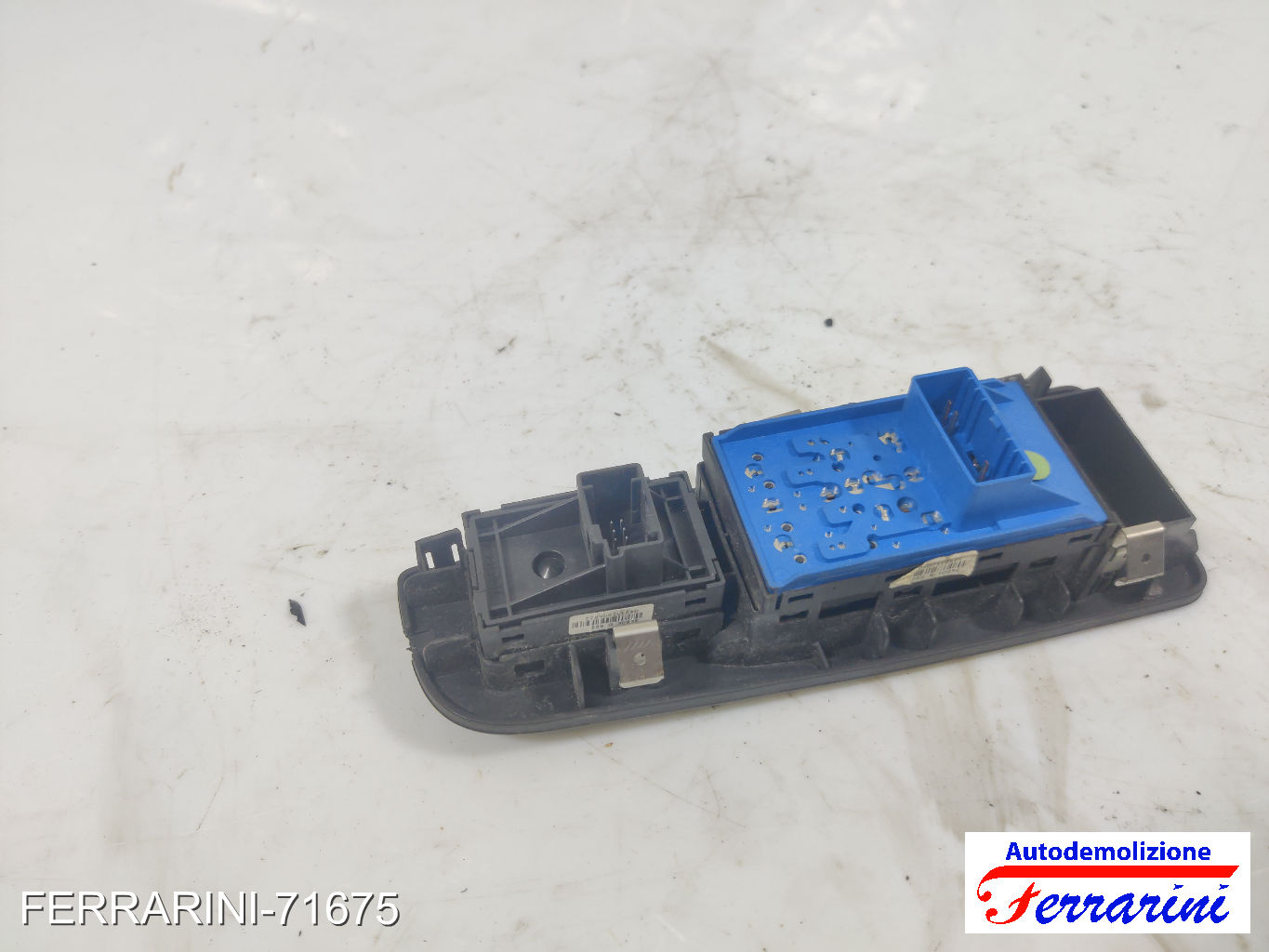 Pulsantiera Tastiera Alzavetro FIAT GRANDE PUNTO 199 2005-2013 sinistra, sx