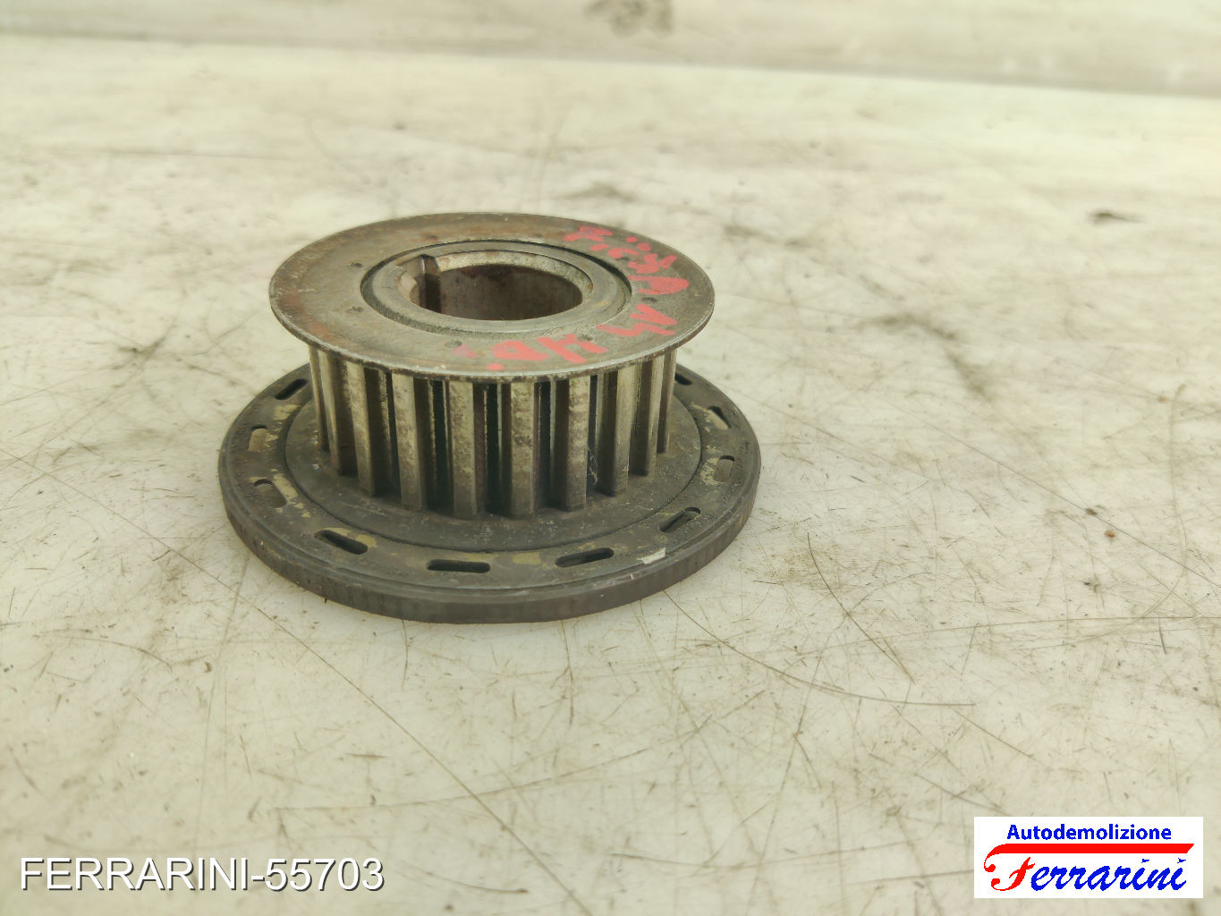 Puleggia albero motore CITROEN C3 1 FC, FN 1.4 16V HDI 2002-2009 9637466980 8