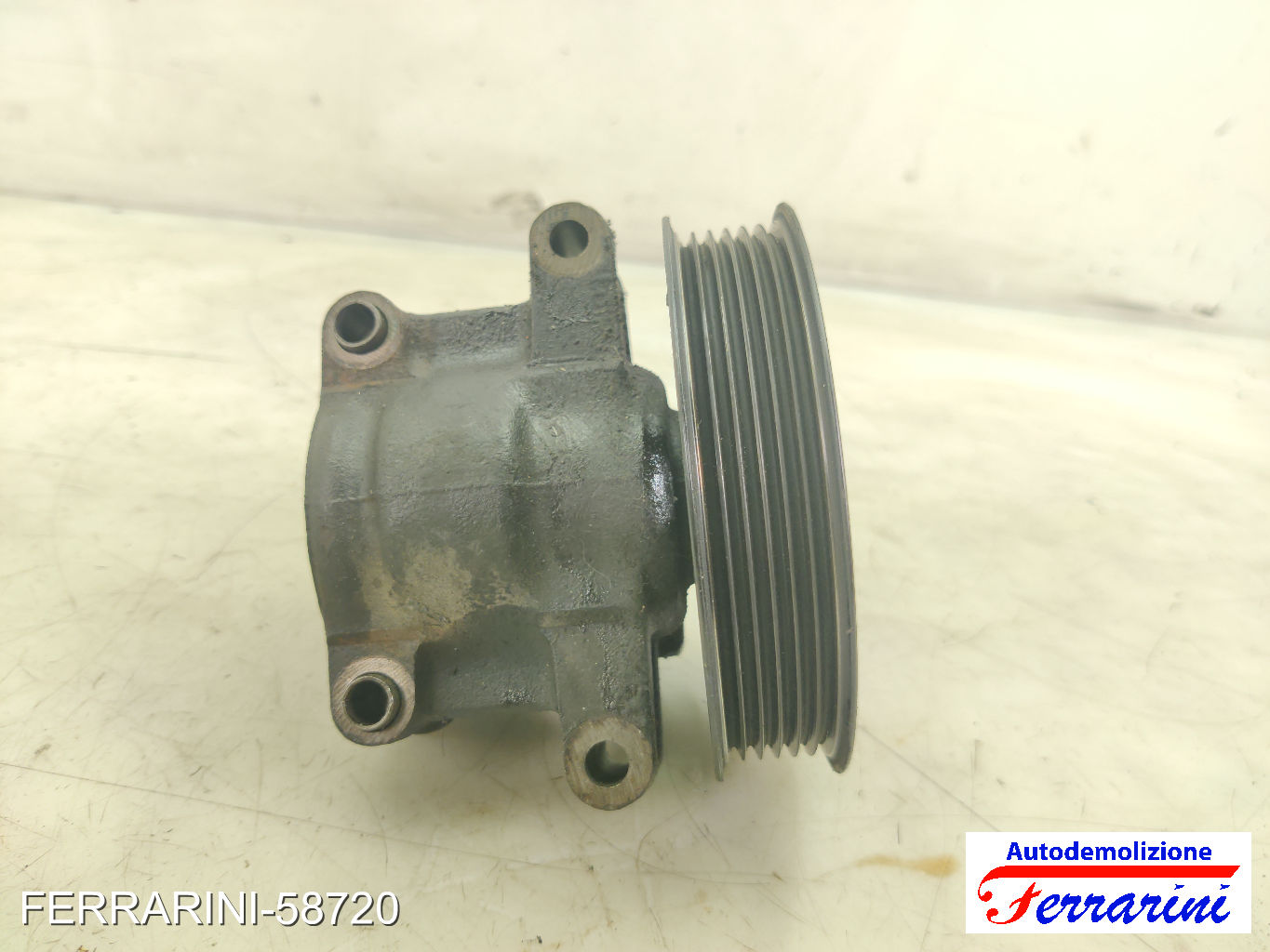 Pompa Servosterzo FORD FOCUS DAW, DBW 1.8 TDCI 2001-2004 1371089, 1357612